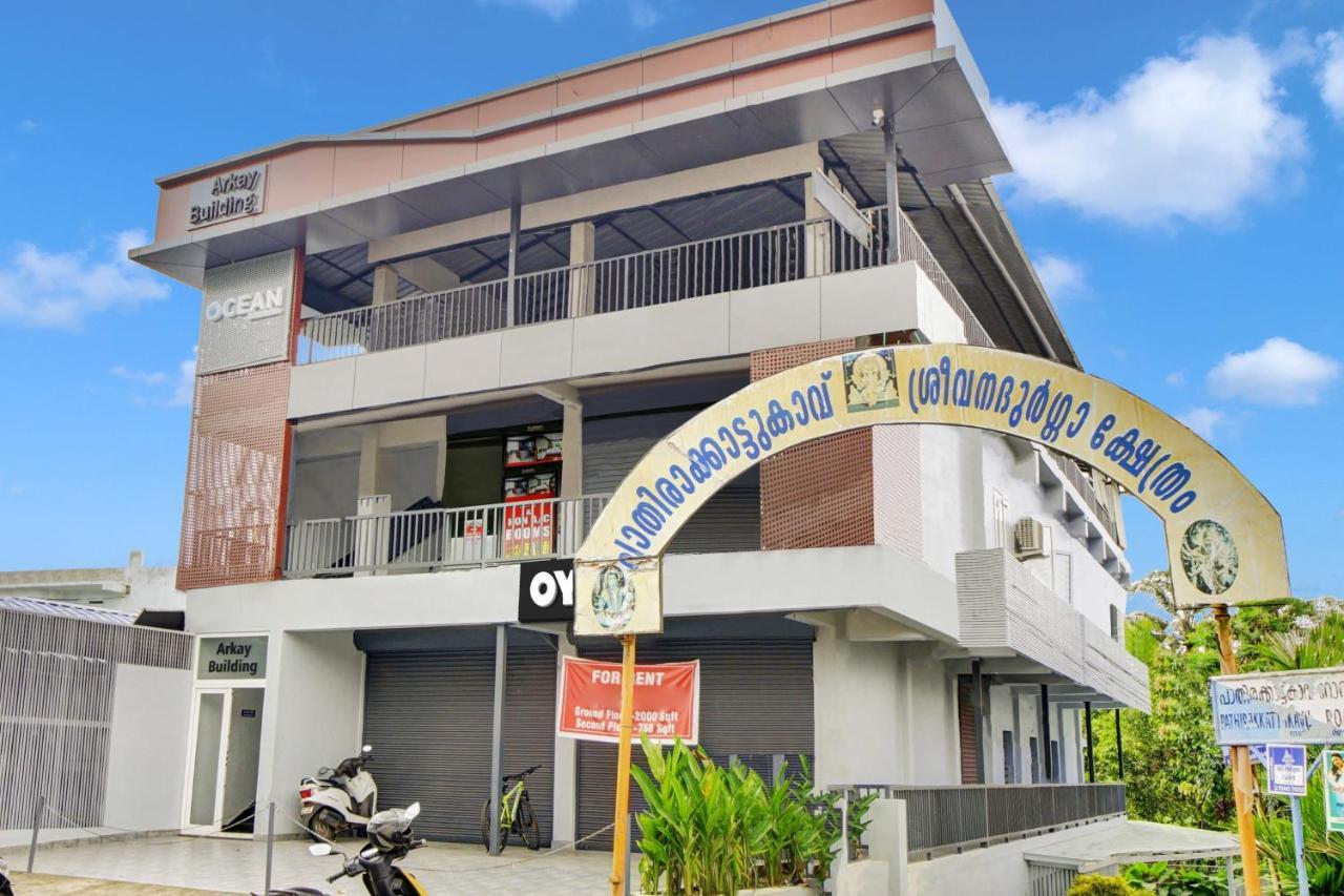 Oyo Flagship Ocean Stay Elur Exterior photo